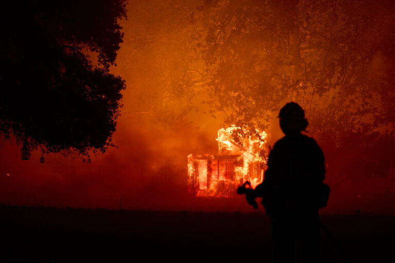 California otra vez en llamas