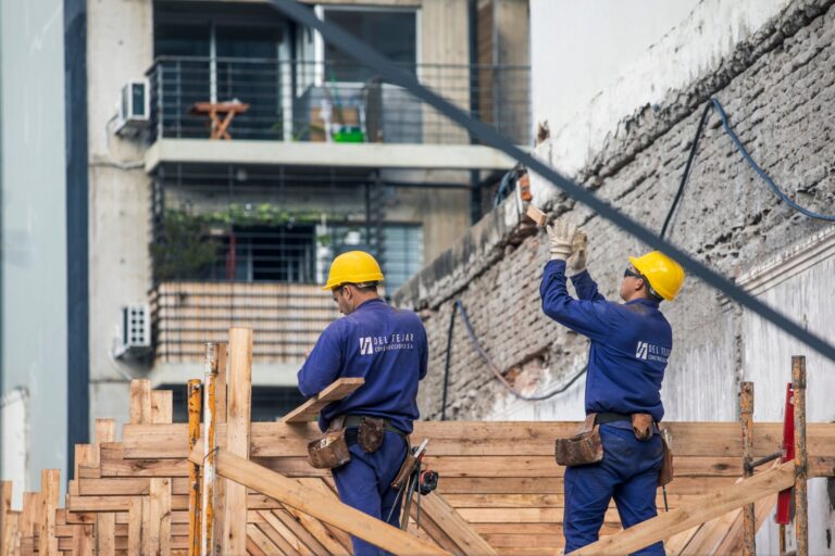 Créditos hipotecarios, costos y más: cuatro fenómenos y por qué los precios de las propiedades se pueden disparar