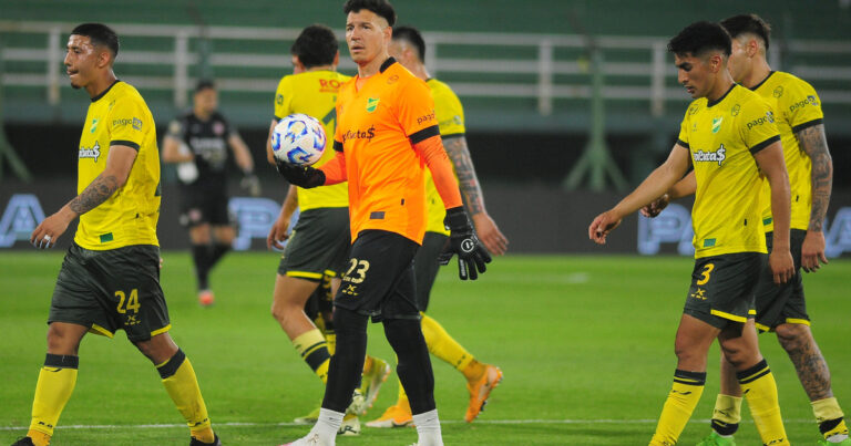 Defensa y Justicia vs Unión de Santa Fe, por el Torneo Apertura 2025: minuto a minuto, en directo