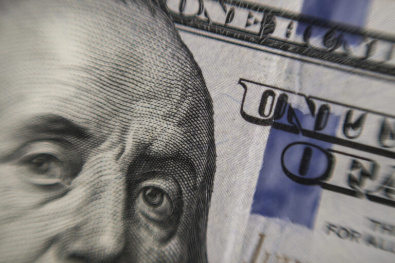 Dólar blue, dólar hoy: a cuánto cotizan el miércoles 23 de abril de 2025