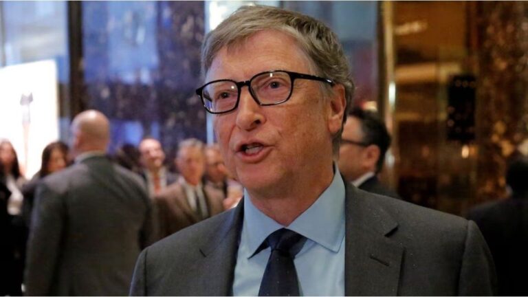 Cuándo se debe apagar el celular según Bill Gates