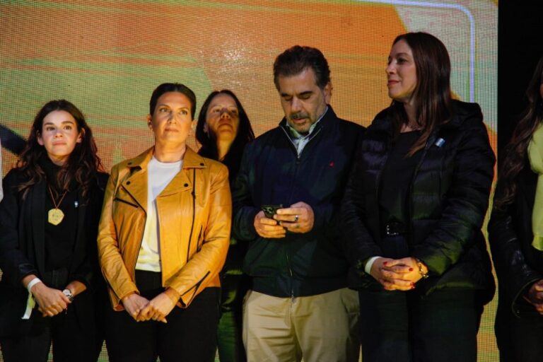 Macri se va de viaje y Ritondo y Santilli avanzan con el acuerdo con Milei