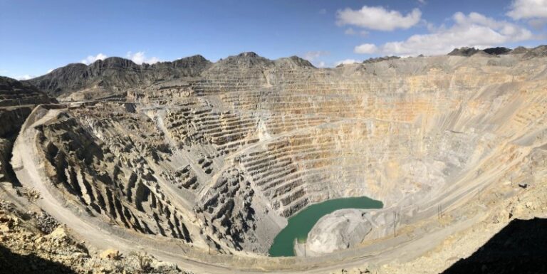 El gobierno de Javier Milei elimina retenciones a las exportaciones mineras
