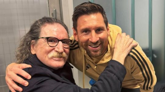 Lionel Messi conoció a Charly García y le dedicó una emotiva publicación en redes sociales: «Sos enorme!»