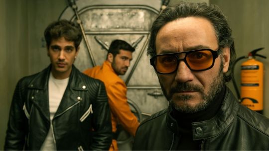 Multimillonarios, secretos y un búnker de lujo: Netflix estrena la serie «El refugio atómico» de los creadores de «La casa de papel»
