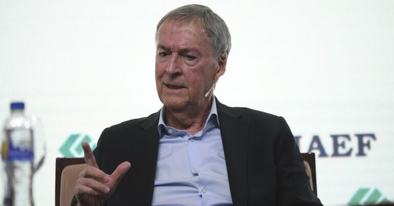 Elecciones 2025 en Argentina EN VIVO: en campaña, Juan Schiaretti confirmó su proyecto para eliminar por completo las retenciones al campo