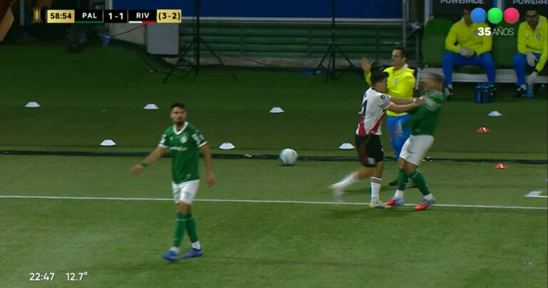 Marcos Acuña y otra reacción desmedida que lo deja marcado en la eliminación de River de un torneo internacional