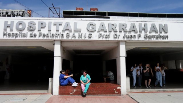 Hospital Garrahan, en crisis: el dineral que paga por el servicio de limpieza