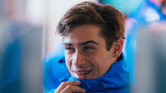 Franco Colapinto cerró una semana productiva en Bahréin y sonrió junto a su nuevo Alpine: «Me voy mucho mejor de estas pruebas»