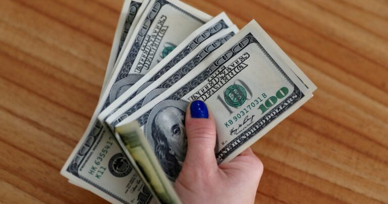 Dólar CCL hoy: a cuánto cotiza este jueves 26 de febrero